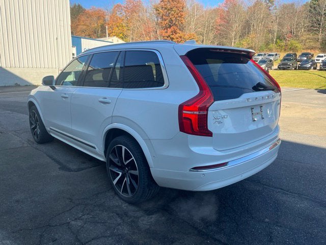 2024 Volvo XC90 B6 Plus Bright Theme