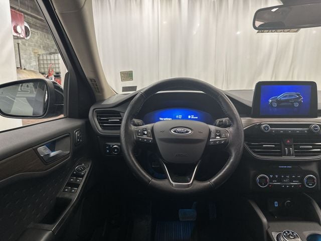 2020 Ford Escape Hybrid Titanium
