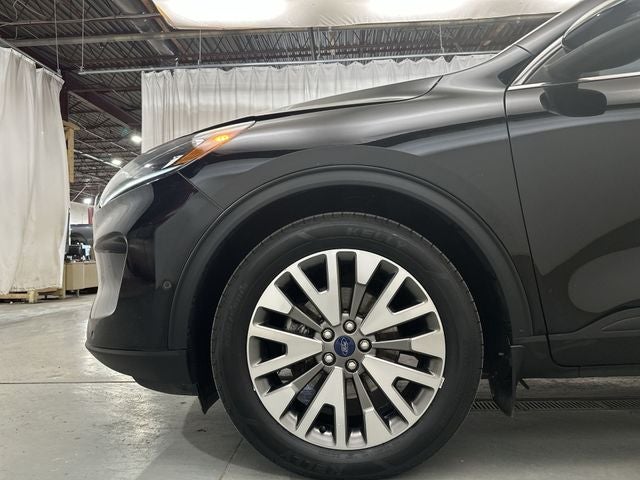 2020 Ford Escape Hybrid Titanium