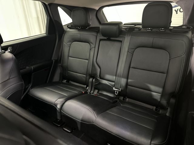 2020 Ford Escape Hybrid Titanium