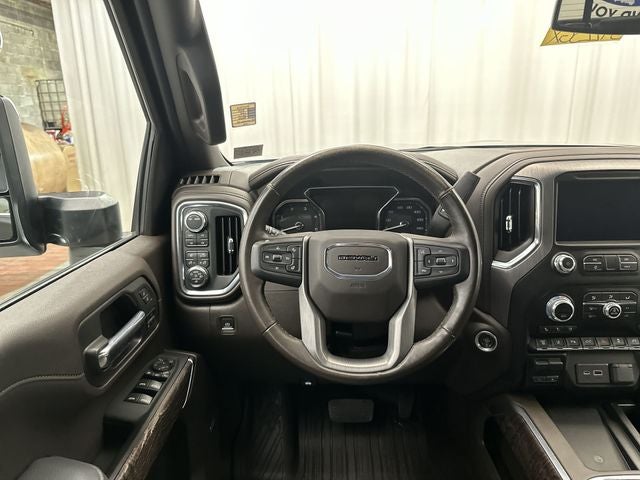 2023 GMC Sierra 2500HD Denali