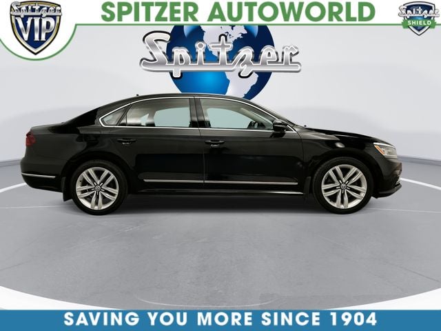 2017 Volkswagen Passat 1.8T SE w/Technology