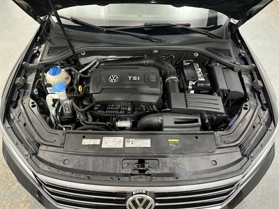 2017 Volkswagen Passat 1.8T SE w/Technology