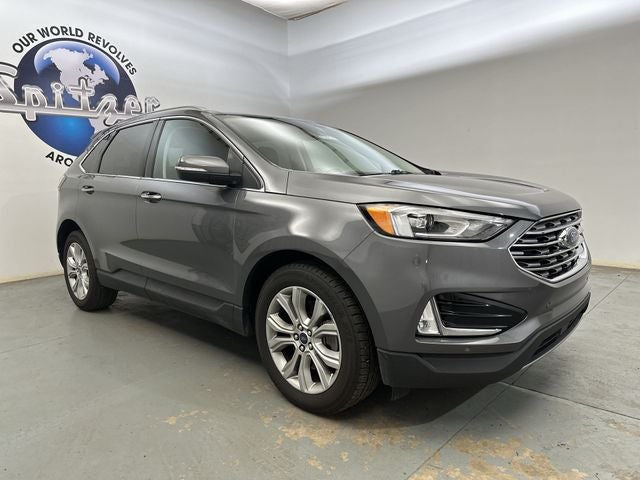 2021 Ford Edge Titanium