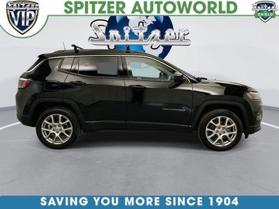 2022 Jeep Compass Latitude Lux