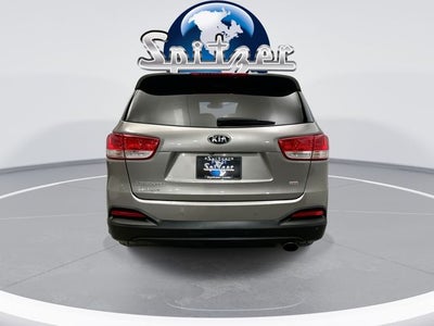 2016 Kia Sorento LX