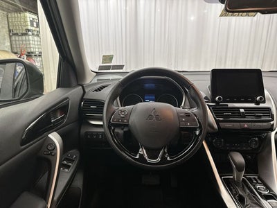 2025 Mitsubishi Eclipse Cross Base