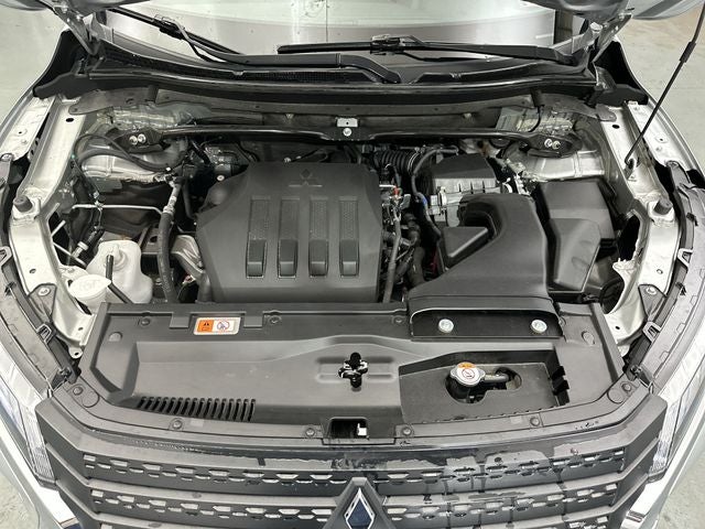 2025 Mitsubishi Eclipse Cross Base
