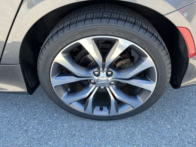 2015 Chrysler 200 C