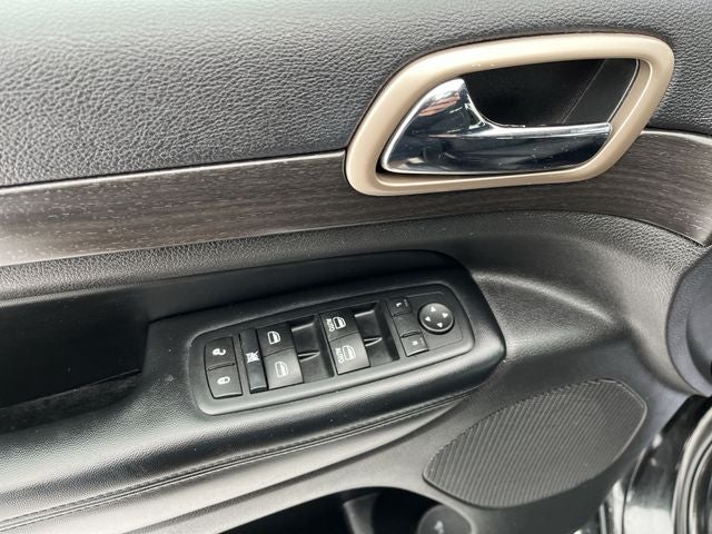 2016 Jeep Grand Cherokee Laredo