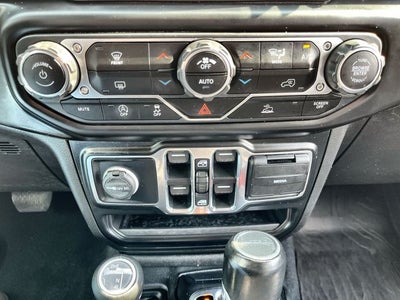 2022 Jeep Gladiator Overland