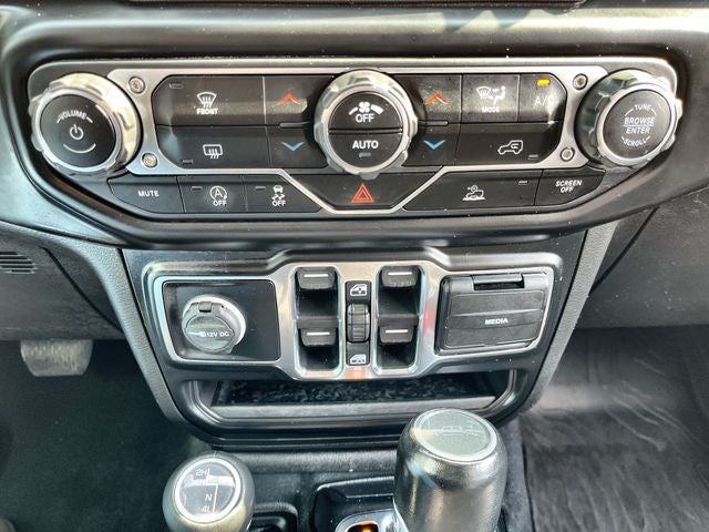 2022 Jeep Gladiator Overland