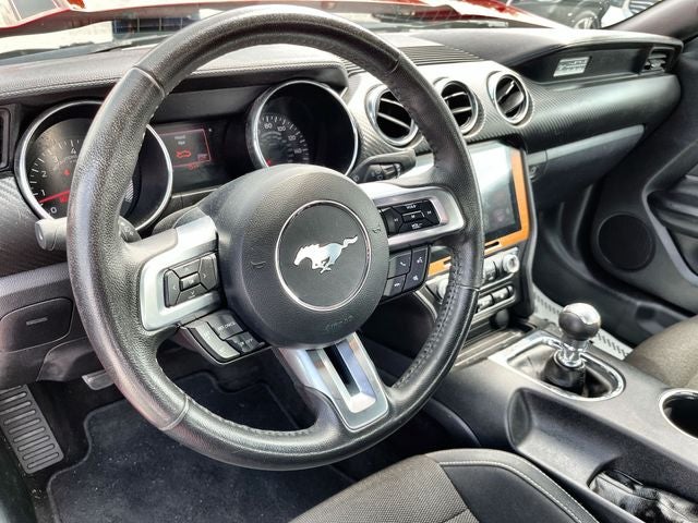 2015 Ford Mustang V6