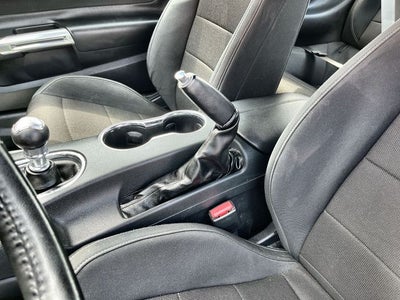 2015 Ford Mustang V6