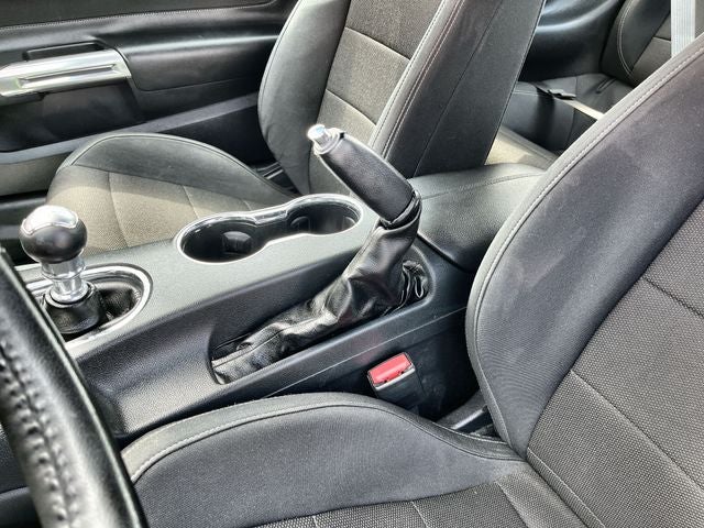 2015 Ford Mustang V6