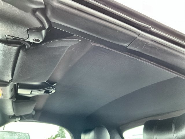 2004 Ford Thunderbird Base