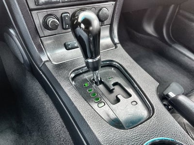 2004 Ford Thunderbird Base