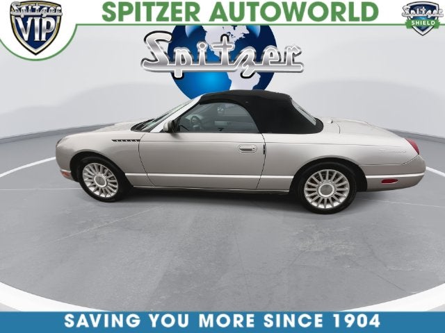 2004 Ford Thunderbird Base