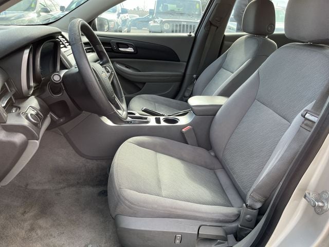 2014 Chevrolet Malibu LS 1LS