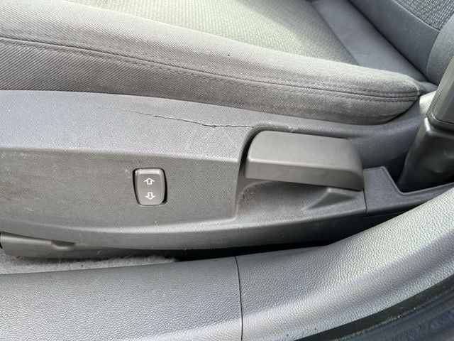 2014 Chevrolet Malibu LS 1LS