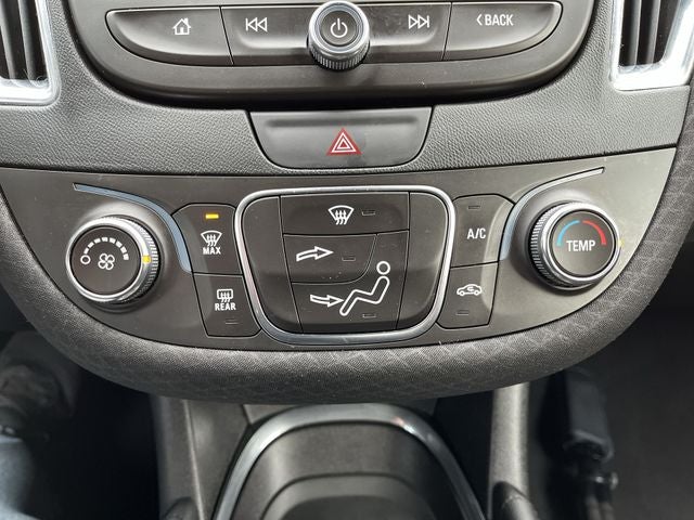 2017 Chevrolet Malibu LT 1LT