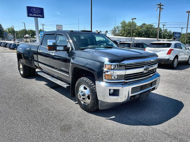 2016 Chevrolet Silverado 3500HD LTZ Dual rear wheels