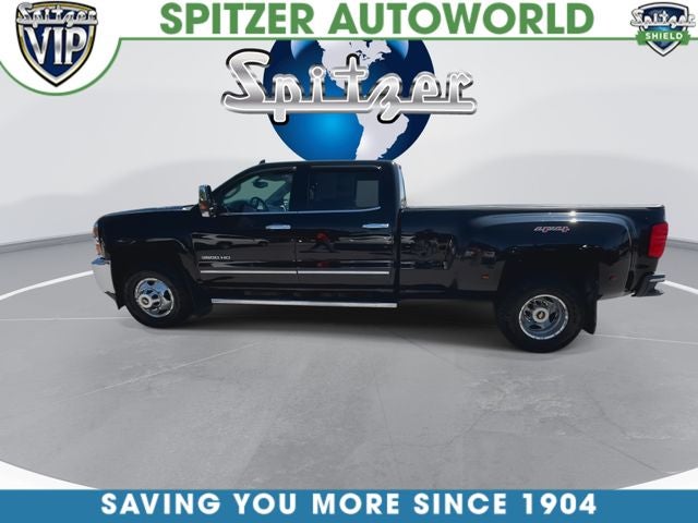 2016 Chevrolet Silverado 3500HD LTZ Dual rear wheels