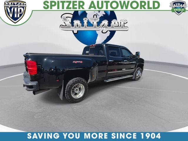 2016 Chevrolet Silverado 3500HD LTZ Dual rear wheels