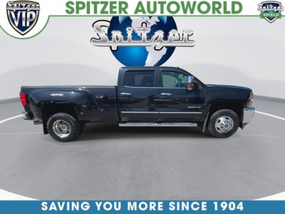 2016 Chevrolet Silverado 3500HD LTZ Dual rear wheels