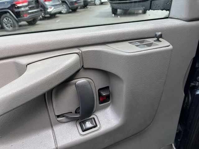2015 Chevrolet Express 2500 Work Van Cargo