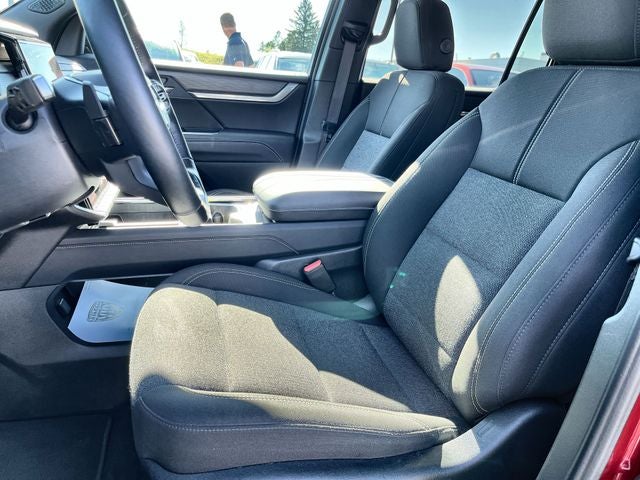 2026 GMC Acadia Elevation - Photo 13