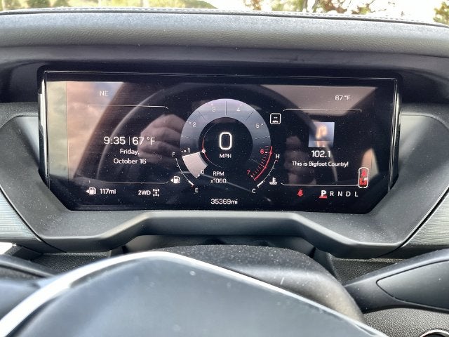 2024 GMC Acadia Elevation