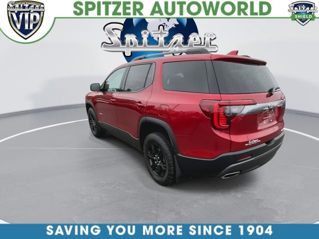 2023 GMC Acadia AT4
