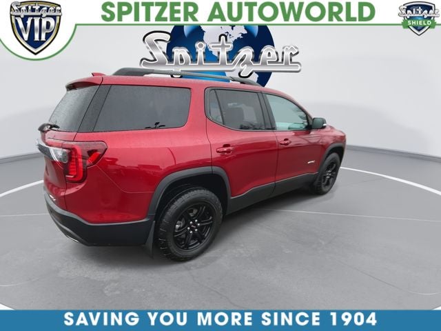 2023 GMC Acadia AT4