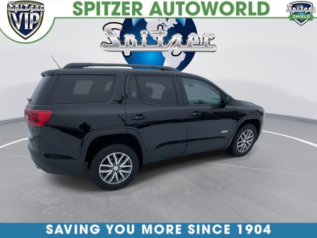 2017 GMC Acadia SLE-2