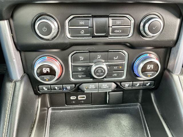 2022 GMC Yukon SLT