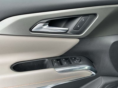 2025 Chevrolet Traverse LT 2LT