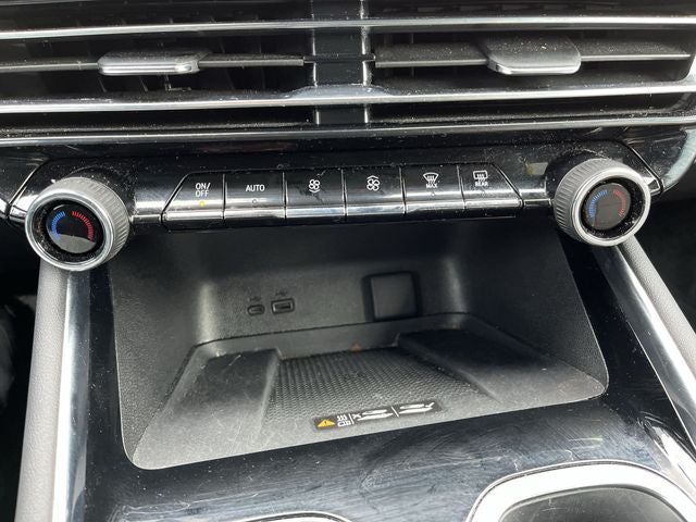 2025 Chevrolet Traverse LT 2LT