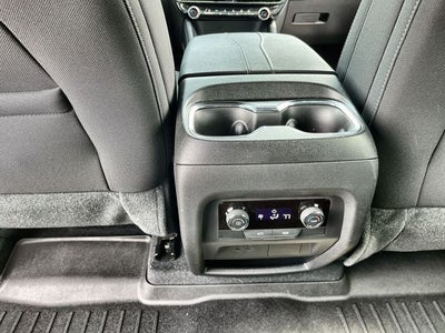 2025 Chevrolet Traverse LT 2LT