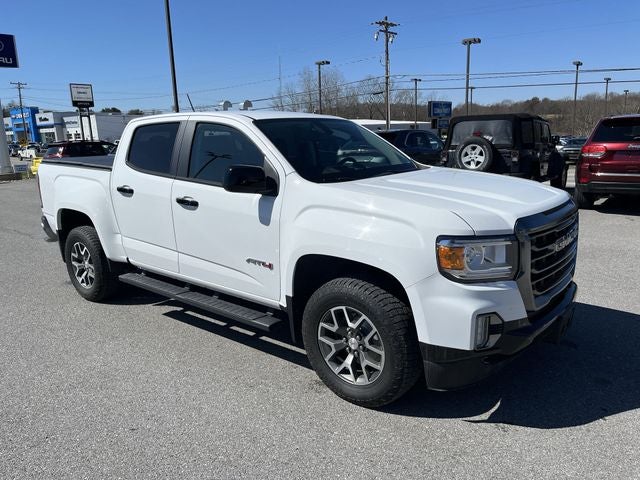 2022 GMC Canyon AT4 w/Cloth