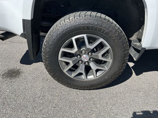 2022 GMC Canyon AT4 w/Cloth