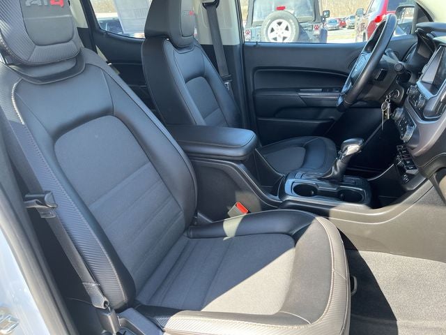 2022 GMC Canyon AT4 w/Cloth