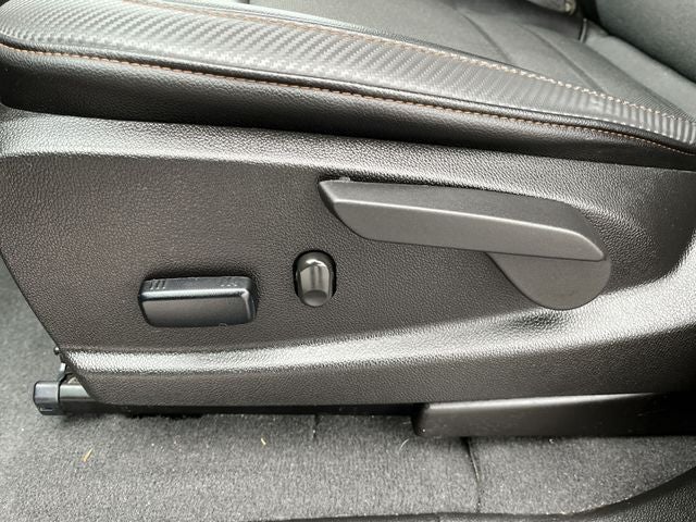 2022 GMC Canyon AT4 w/Cloth