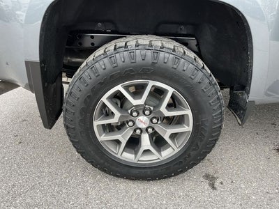2022 GMC Canyon AT4 w/Cloth