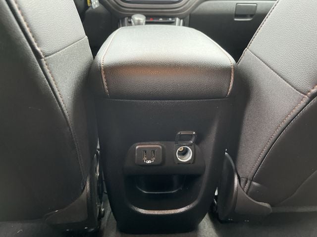 2022 GMC Canyon AT4 w/Cloth