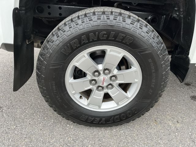 2016 GMC Canyon Base