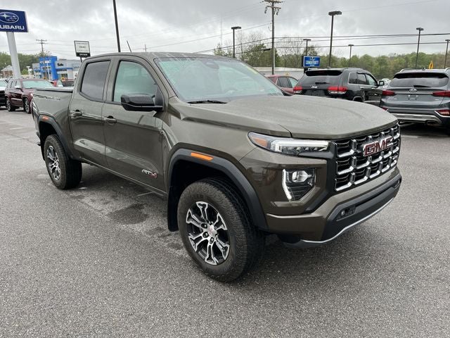 2025 GMC Canyon AT4