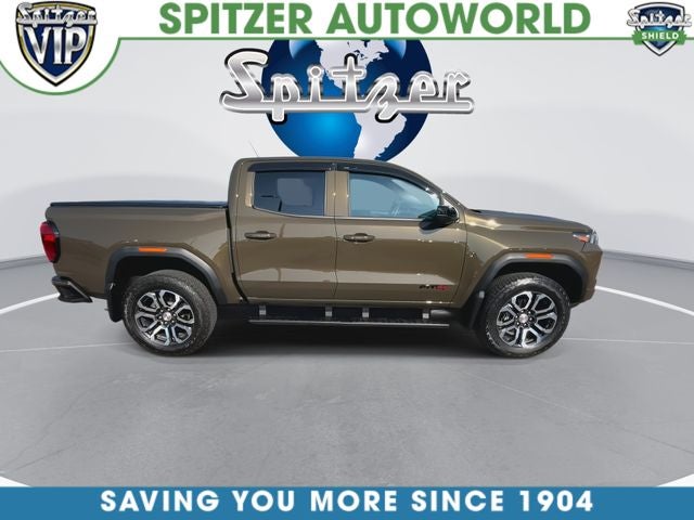 2024 GMC Canyon AT4