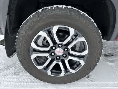 2024 GMC Canyon AT4