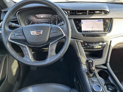2025 Cadillac XT5 Premium Luxury